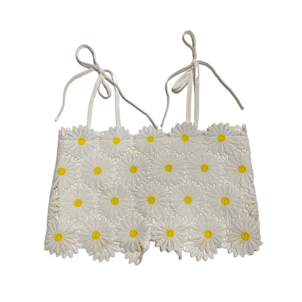 Shein Daisy Cropped Tank Top